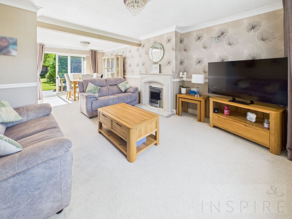 Property photo 3 of 33