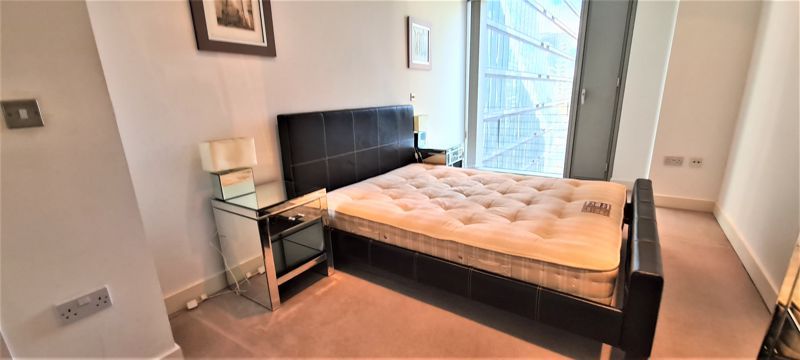 Property photo 3 of 10 Photo 8