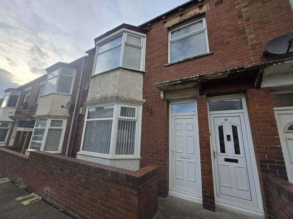 Property photo 1 of 5 Front (Exterior)