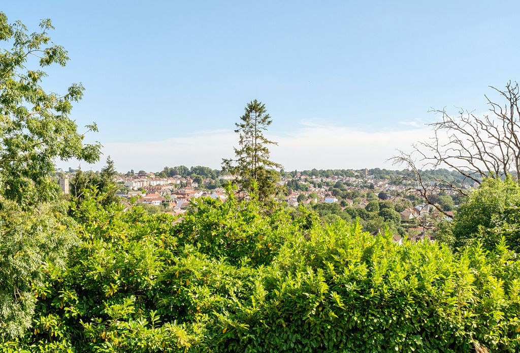 Property photo 2 of 22 1494998-3-6A57B3F...
