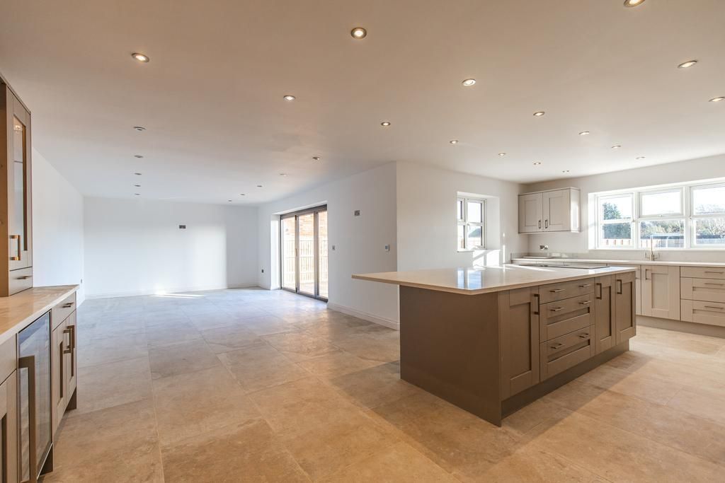 Property photo 2 of 30 Photo 2