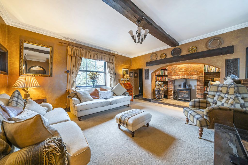 Property photo 3 of 27