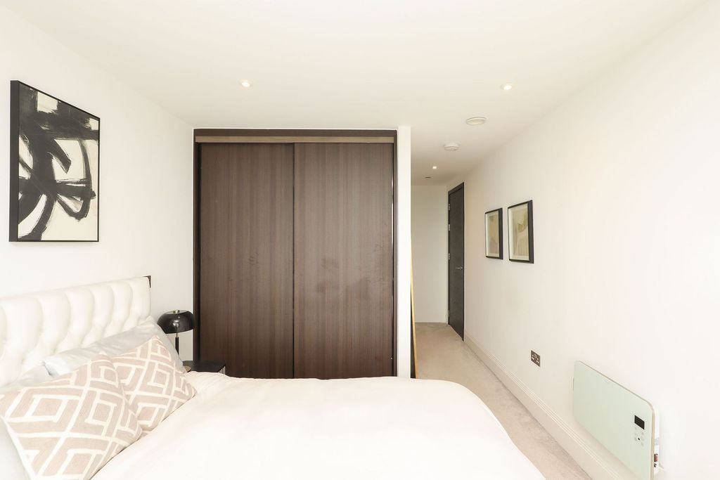 Additional image 11 of 2 bed flat for saleHallam Towers, Fulwood Road, Sheffield S10