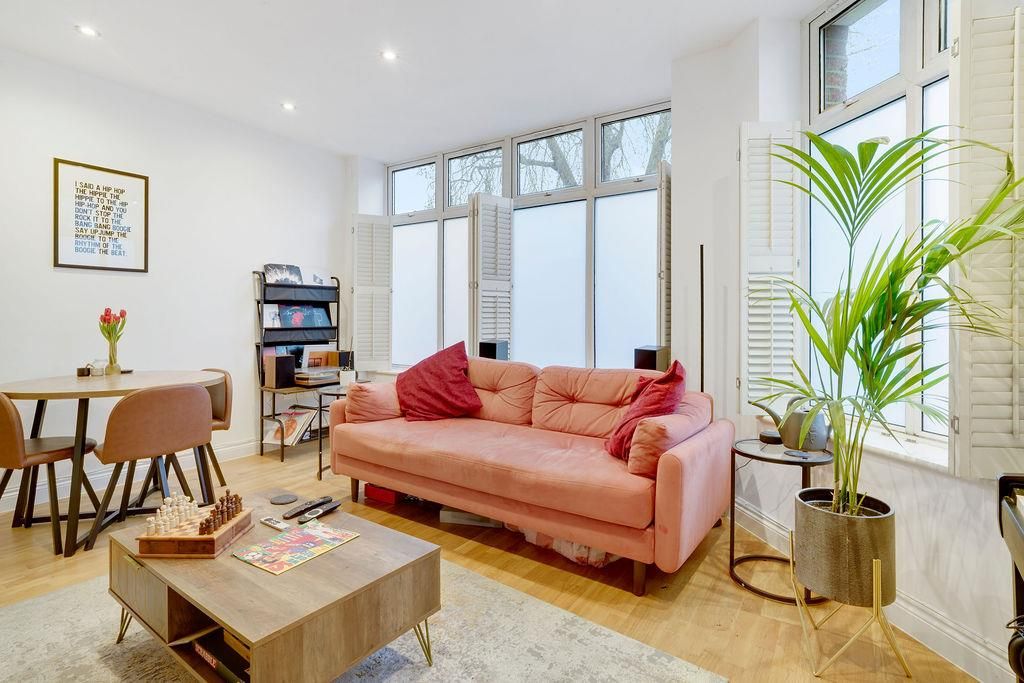 Property photo 2 of 13 4Boutflowerroad4,Flat1-1.Jpg