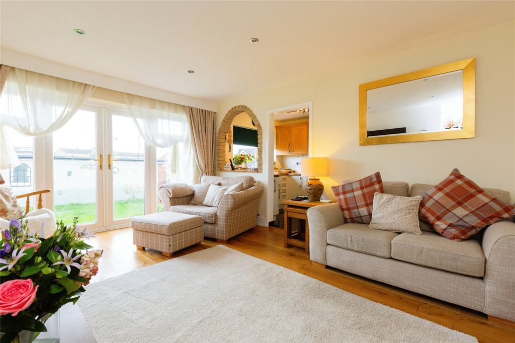 Property photo 1 of 15 Photography