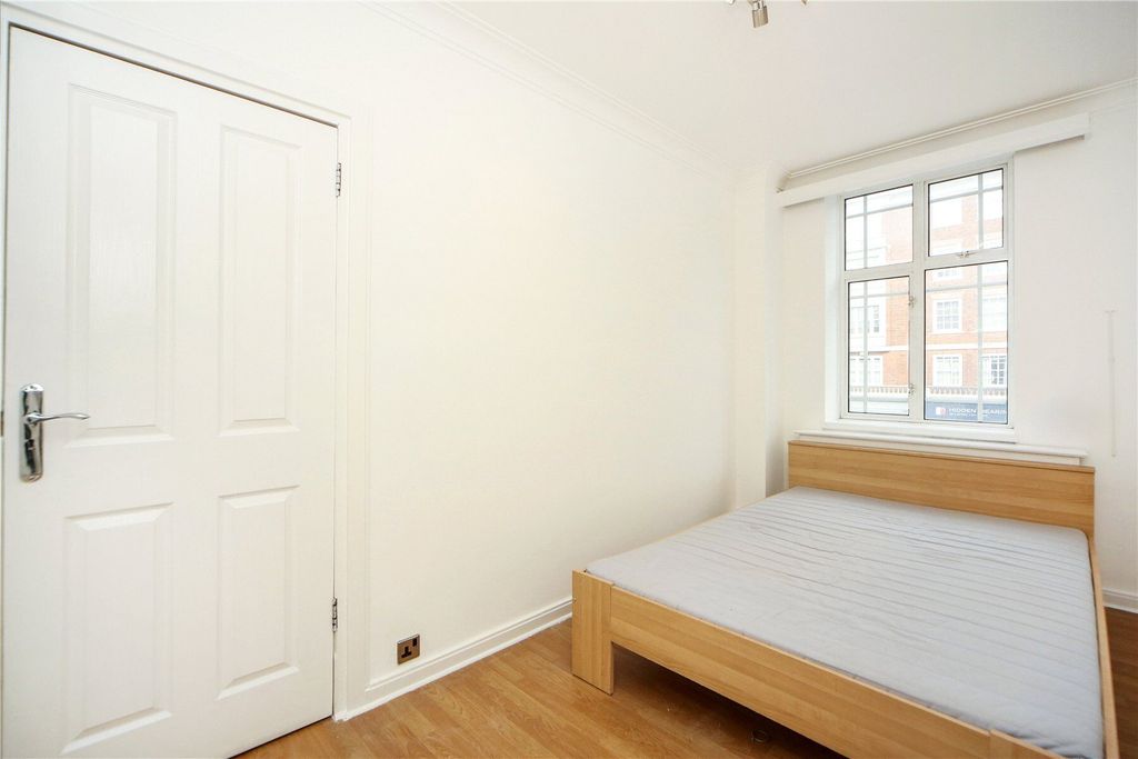 Property photo 3 of 12 Picture No. 11