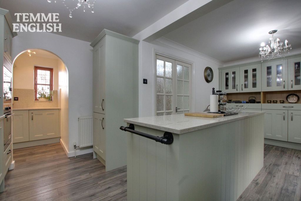 Property photo 2 of 29