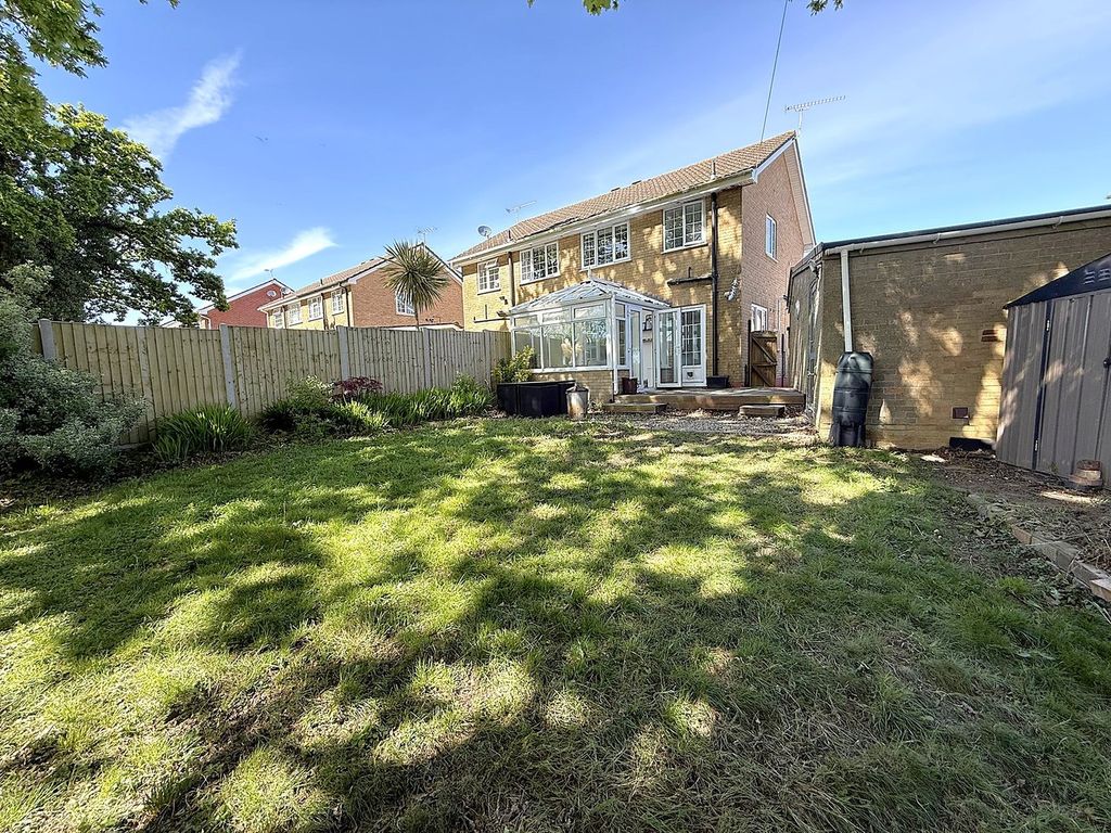 Property photo 2 of 23