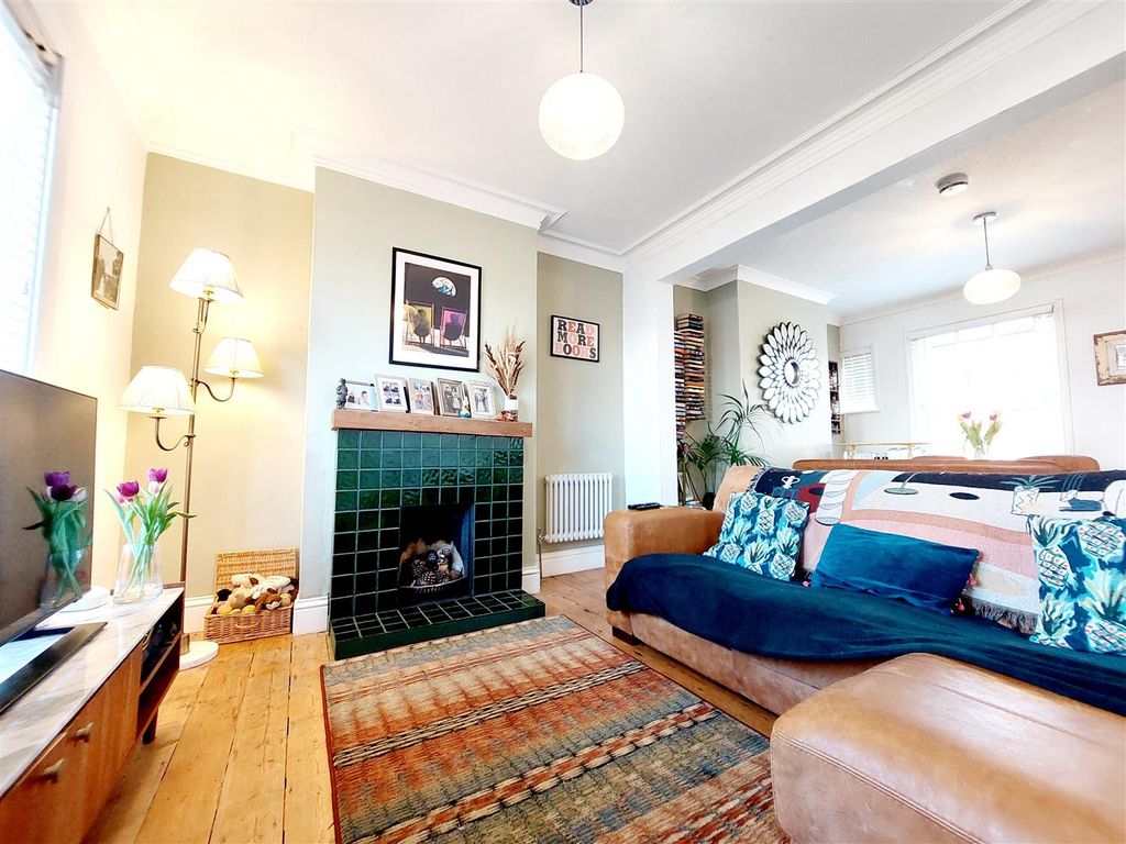 Property photo 3 of 13 Living Area