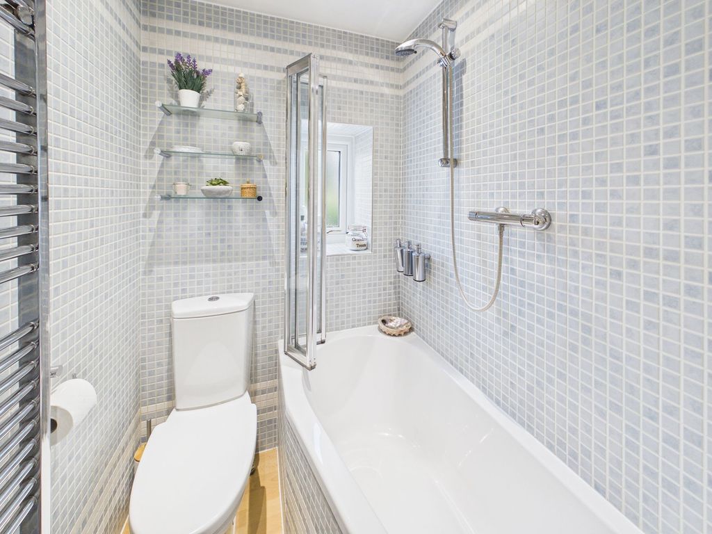 Property photo 3 of 33