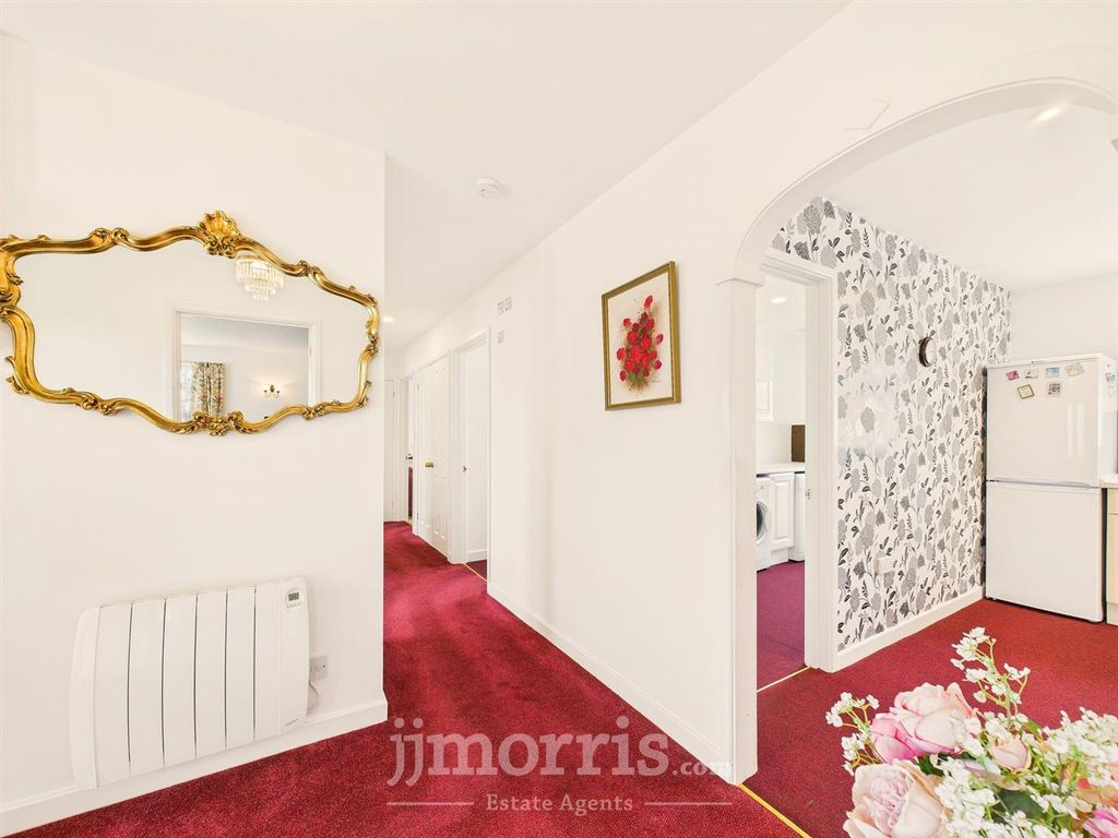 Property photo 3 of 35 Cam02878G0-Pr0095-Still009.Jpg