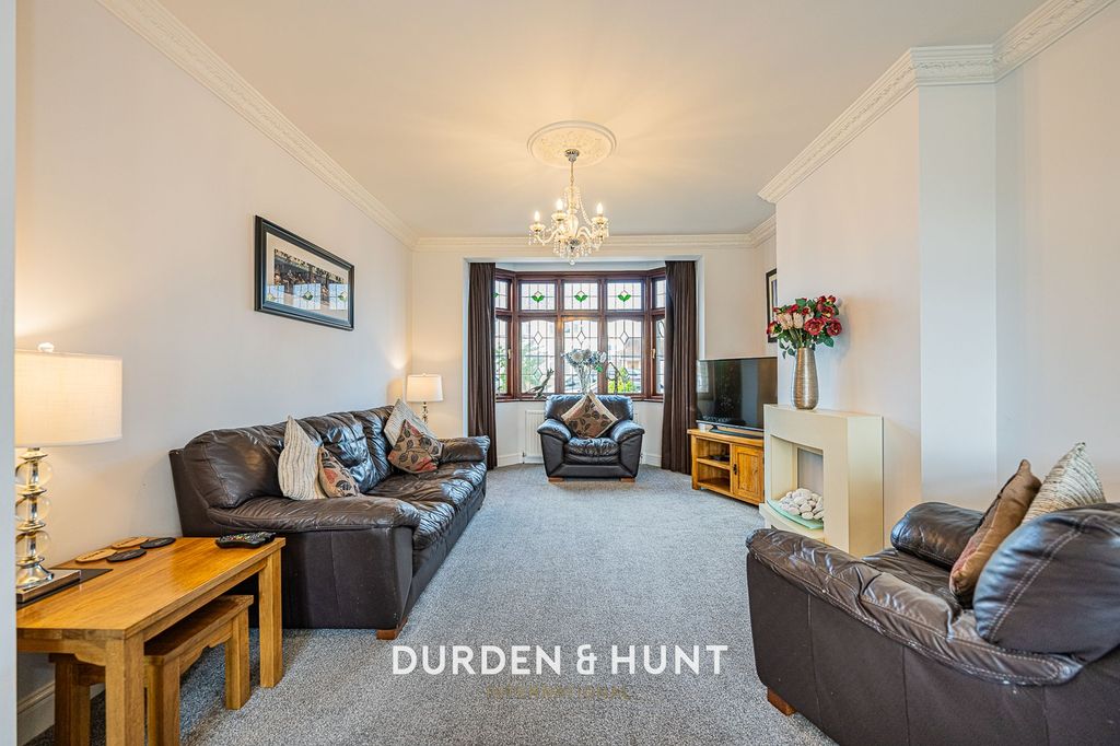 Property photo 2 of 24