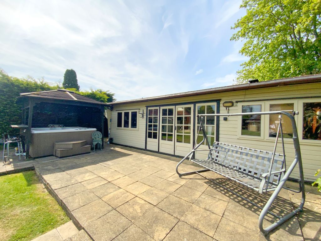 Property photo 3 of 30 Img_1215