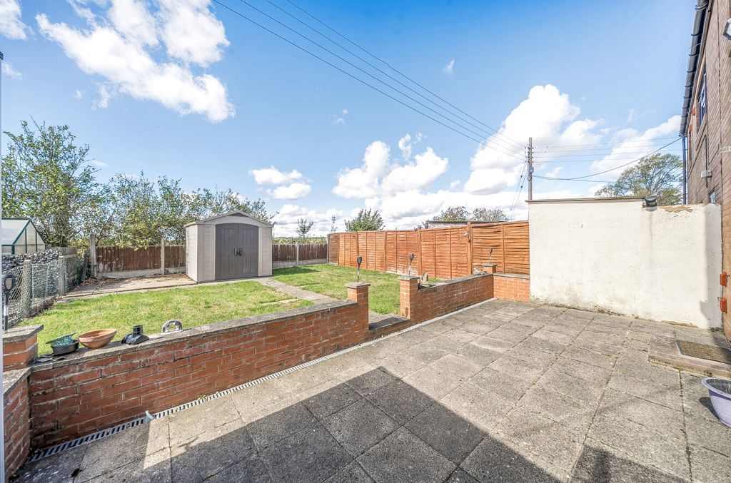 Property photo 2 of 13 1349401-36-68Bf02...