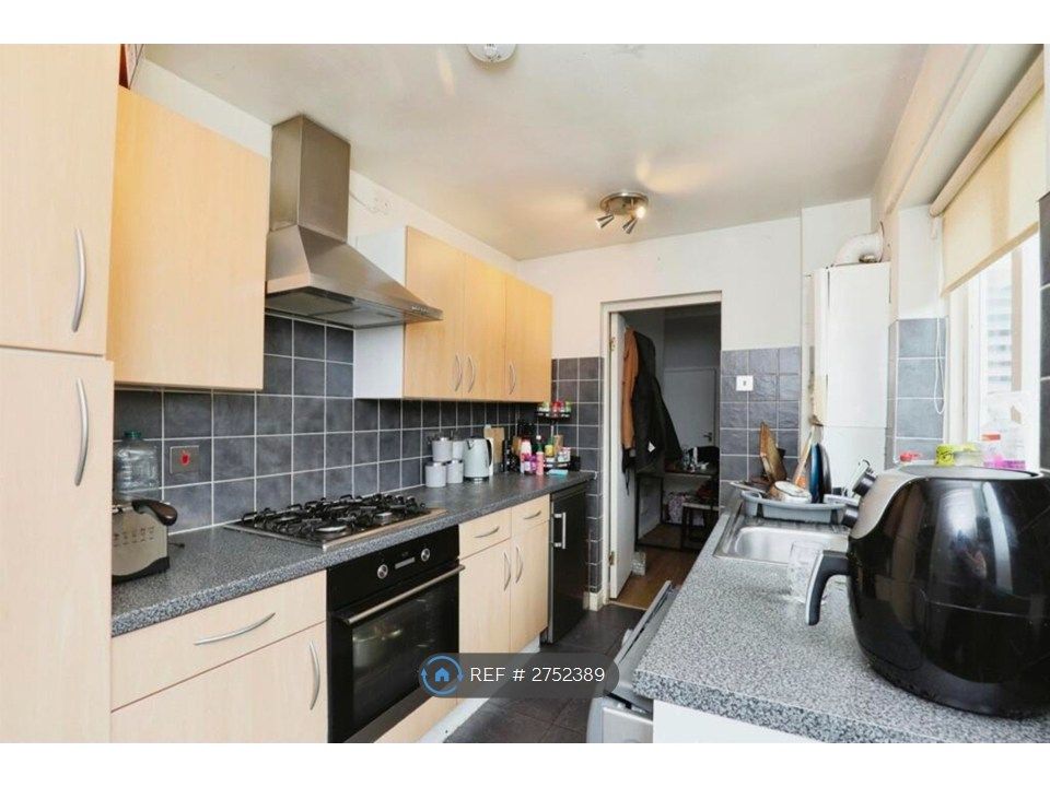 Property photo 2 of 3