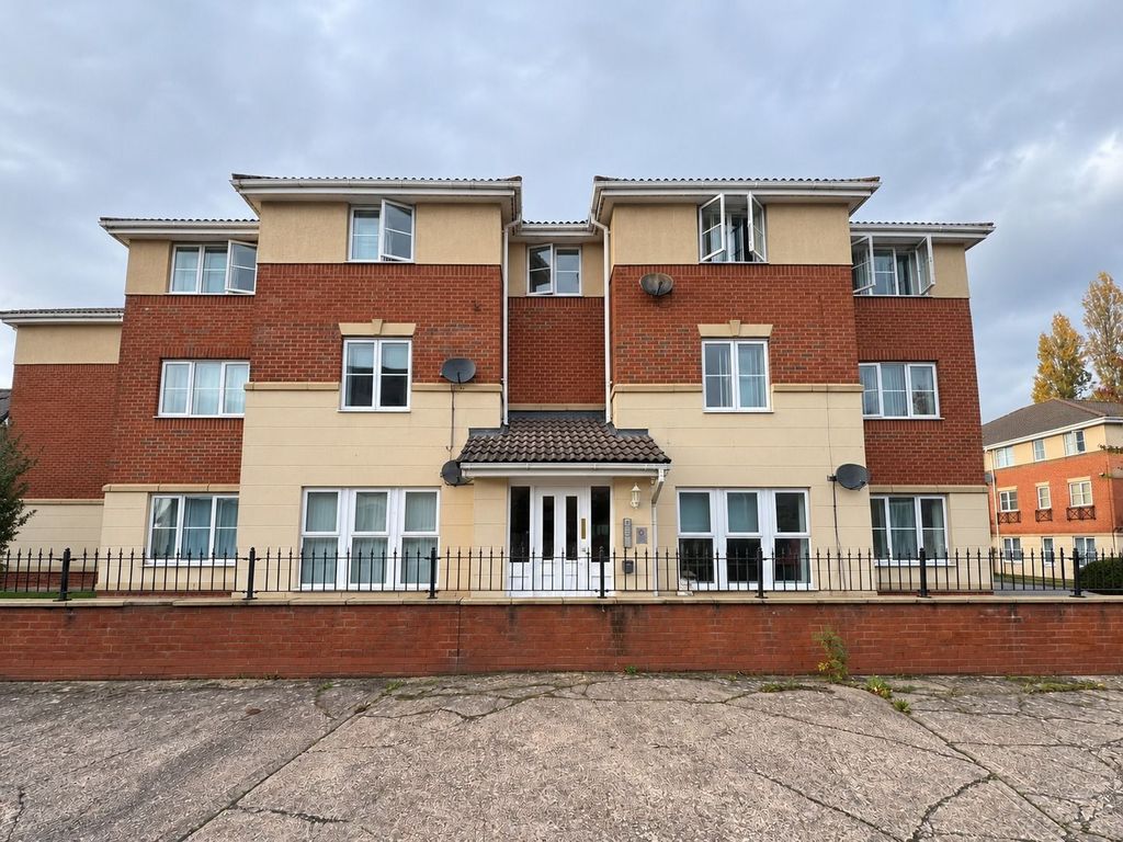 Property photo 1 of 12