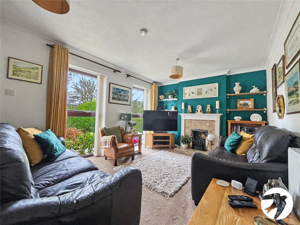 Property photo 2 of 22 Picture No. 08