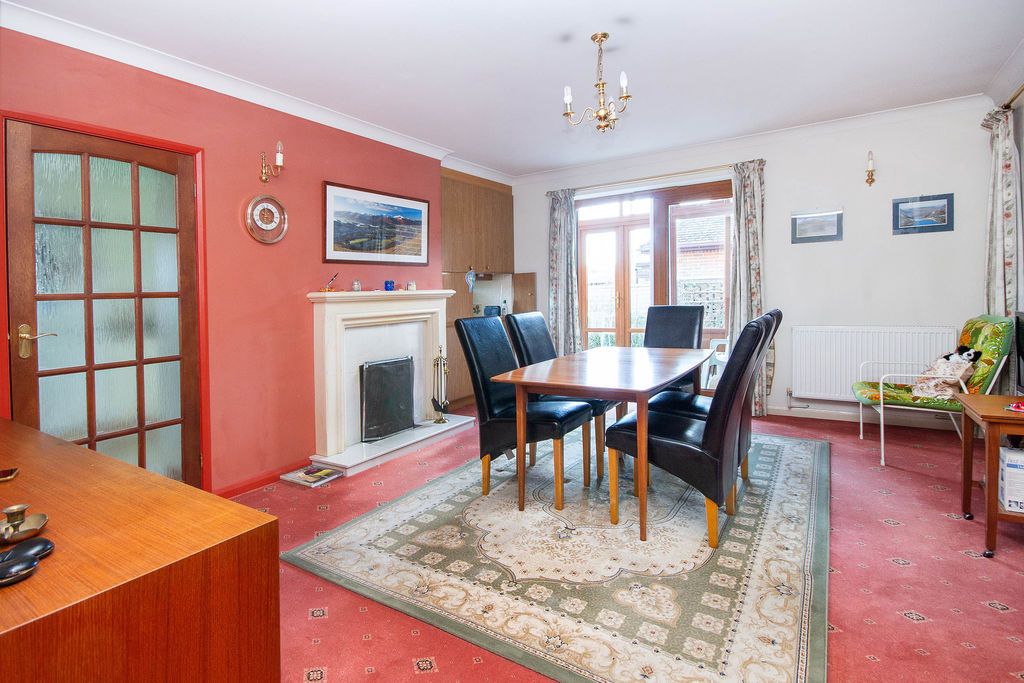 Property photo 2 of 18 Dining Room