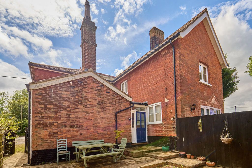 Property photo 1 of 21 Photo 40