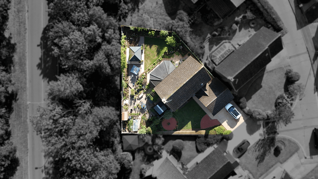 Property photo 2 of 33