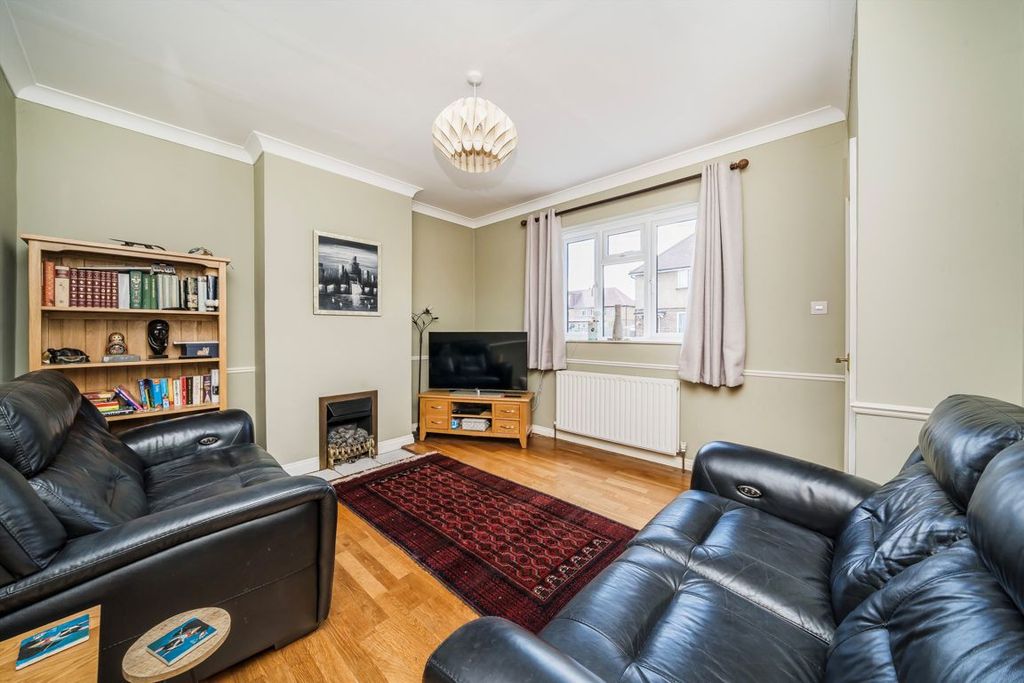 Property photo 3 of 7