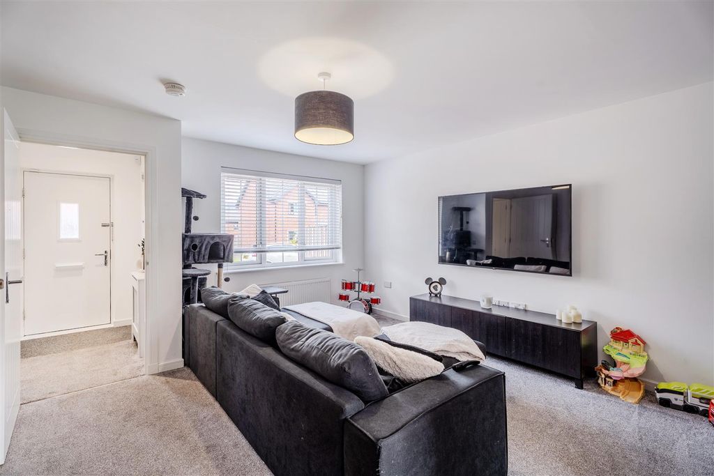 Property photo 2 of 28 5Blackshilllane-15.Jpg