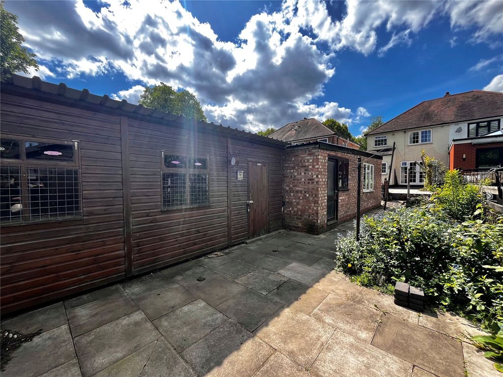 Property photo 3 of 25 Picture No. 30