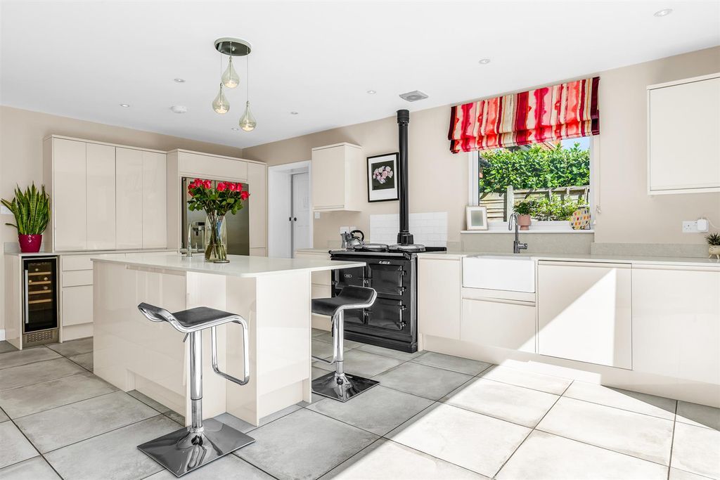 Property photo 3 of 28 Internal-9.Jpg