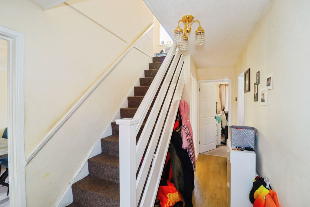 Property photo 2 of 20 Img_9342