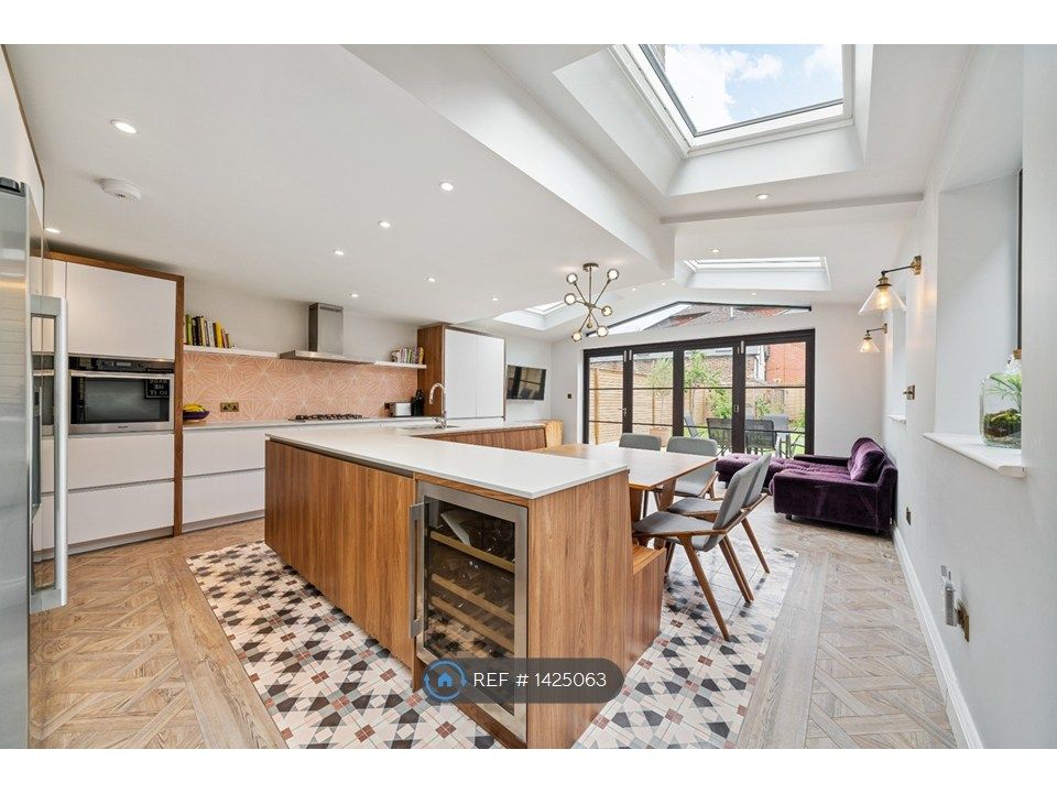 Property photo 1 of 23 Kitchen