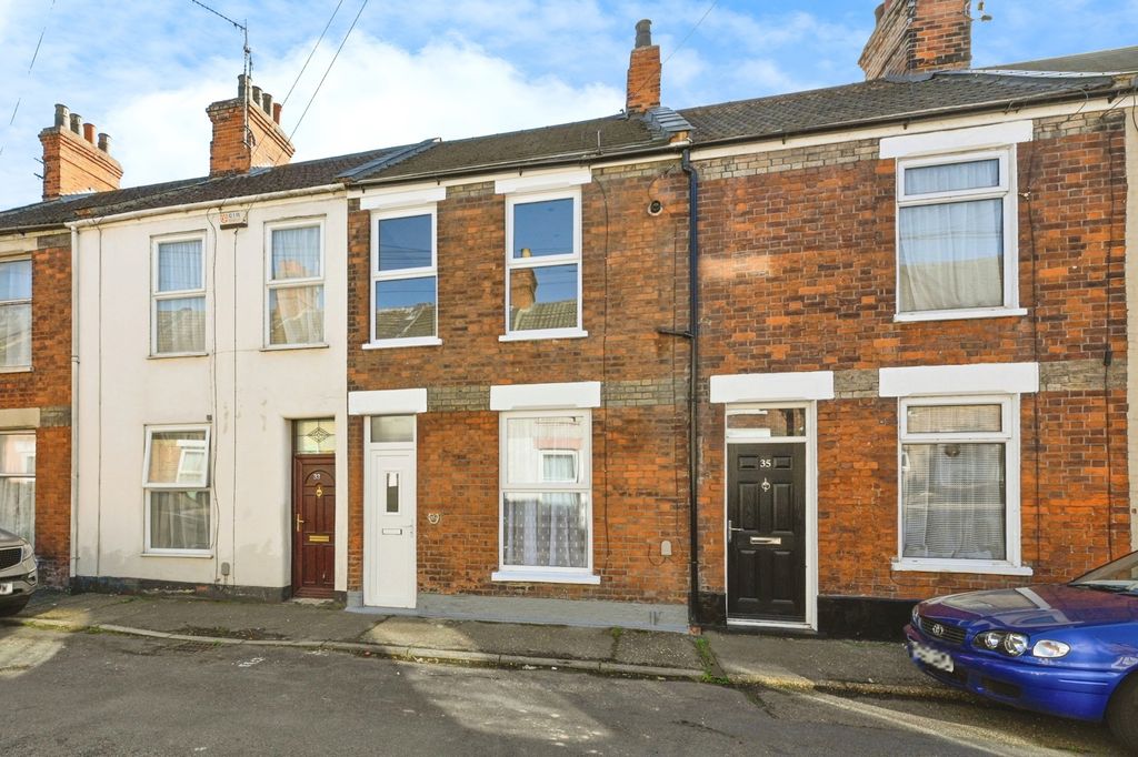 Property photo 1 of 17 Photo