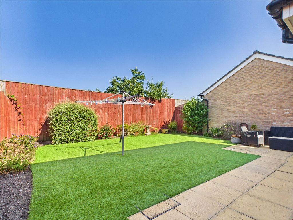 Property photo 3 of 22 Picture No. 14