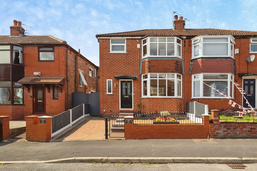 Property photo 1 of 18 Pbox-Img.Jpg