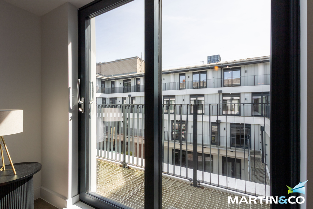 Property photo 3 of 10 Picture7