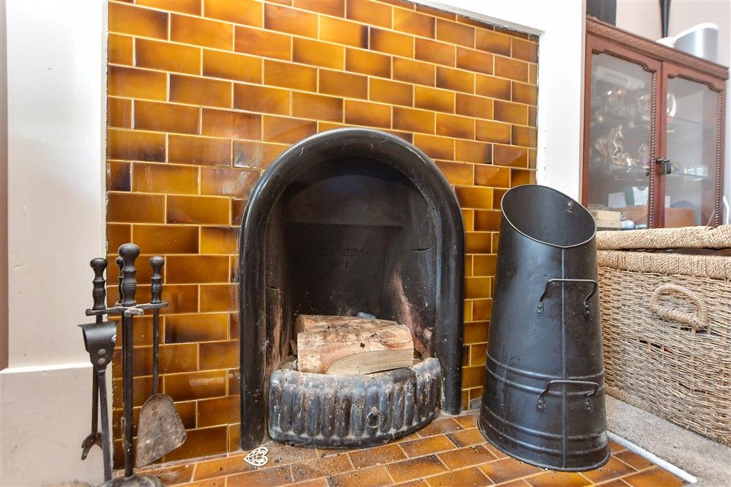 Property photo 1 of 12 Internal Feature