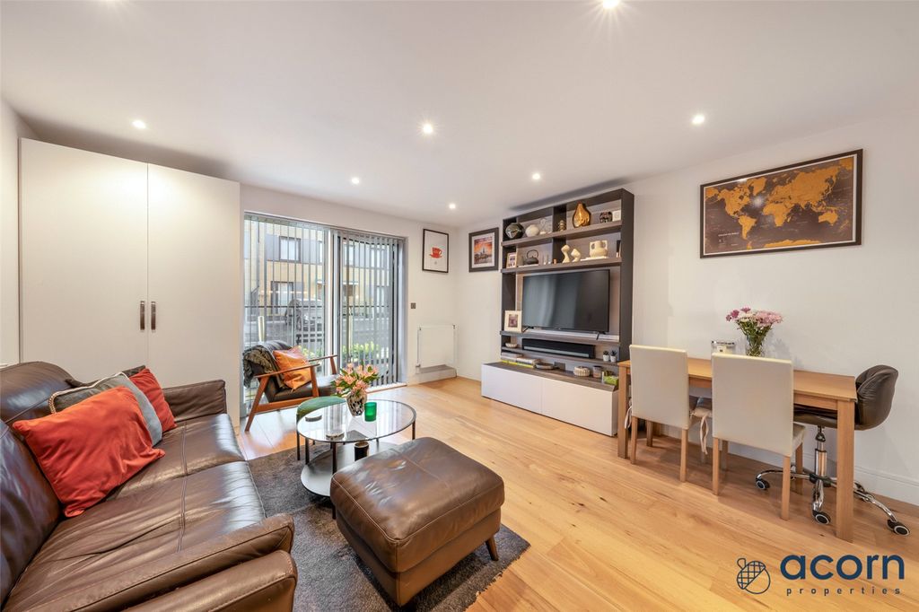 Property photo 2 of 15 Picture No. 06