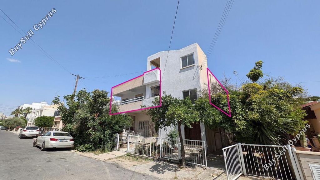 Property photo 1 of 30