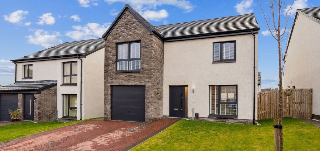 Property photo 1 of 26