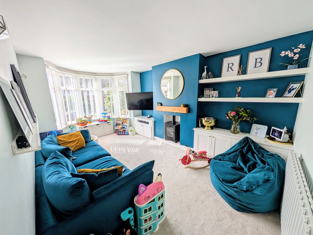 Property photo 2 of 15 Gallery