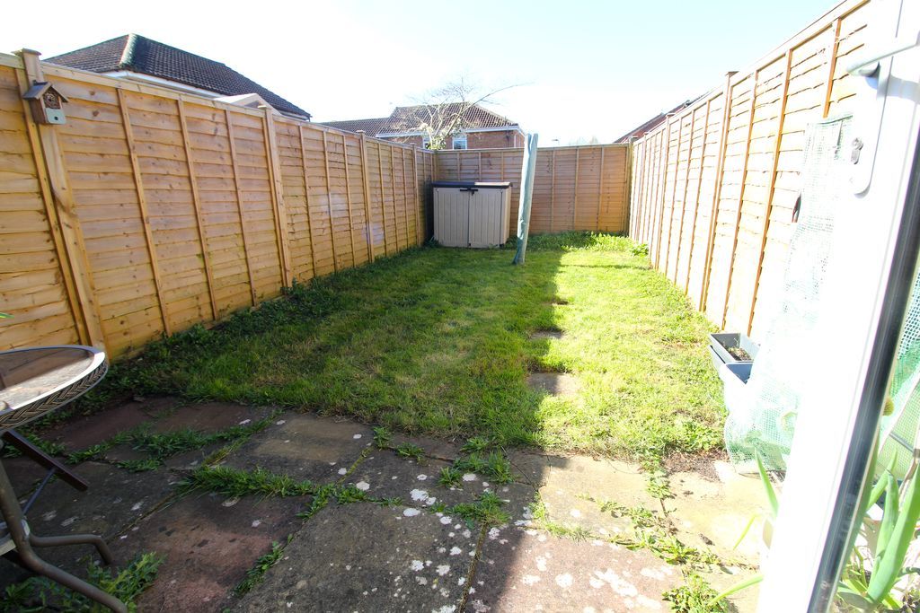 Property photo 3 of 9 Garden