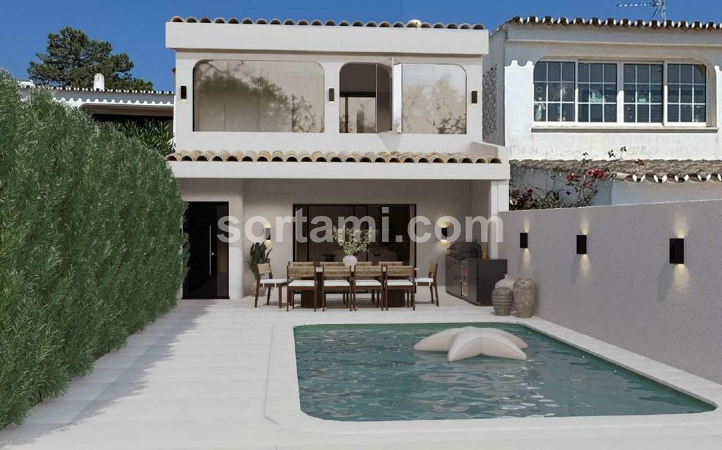 Property photo 1 of 3