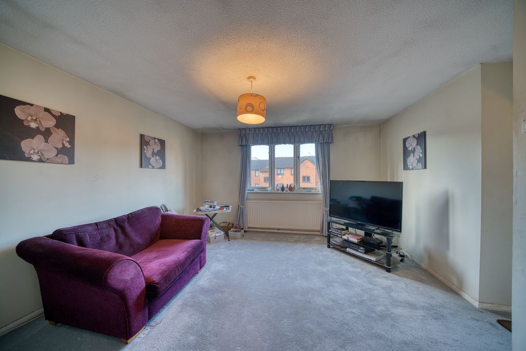 Property photo 2 of 7