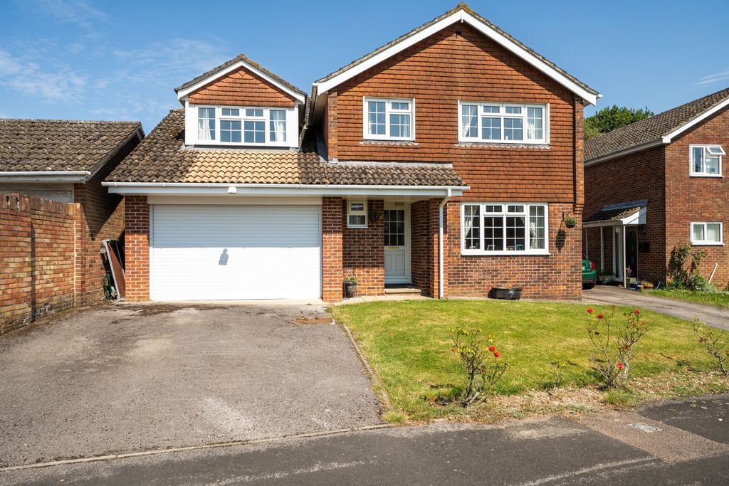 Property photo 1 of 17 Picture No. 23