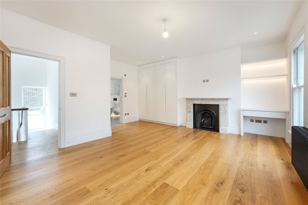 Property photo 3 of 10 Picture No. 07