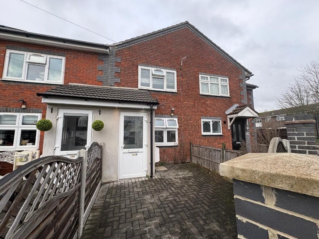 Property photo 1 of 19 2 Bedroom To Rent In Rainham Road