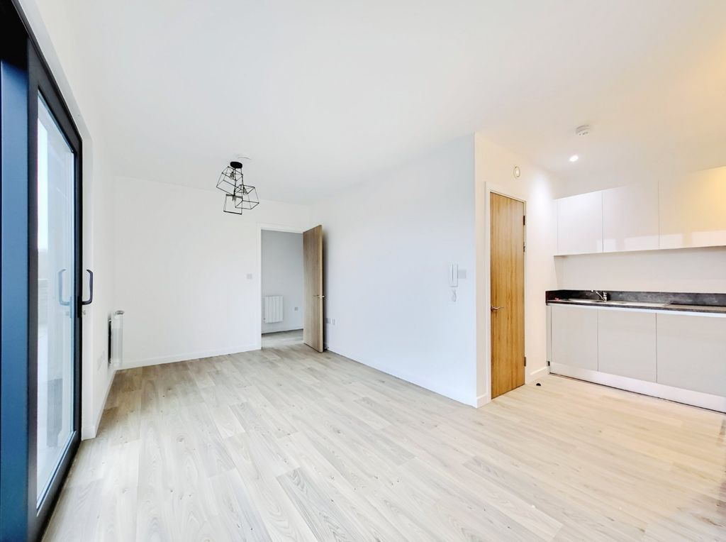 Property photo 2 of 16 Picture No. 31