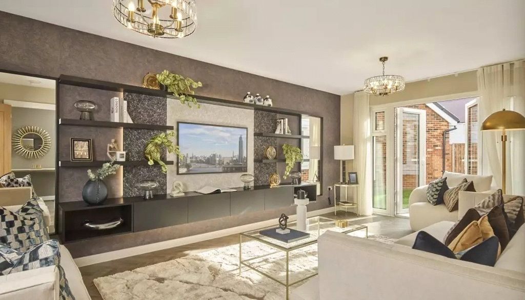 Property photo 1 of 14 Picture No. 10