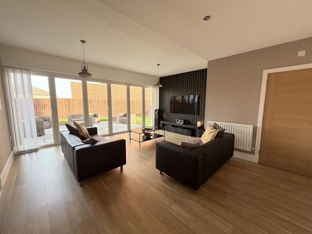 Property photo 2 of 26 Living Area