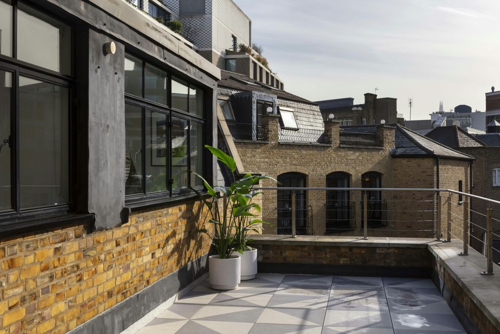 Property photo 3 of 12 2nd Floor - Private Terrace