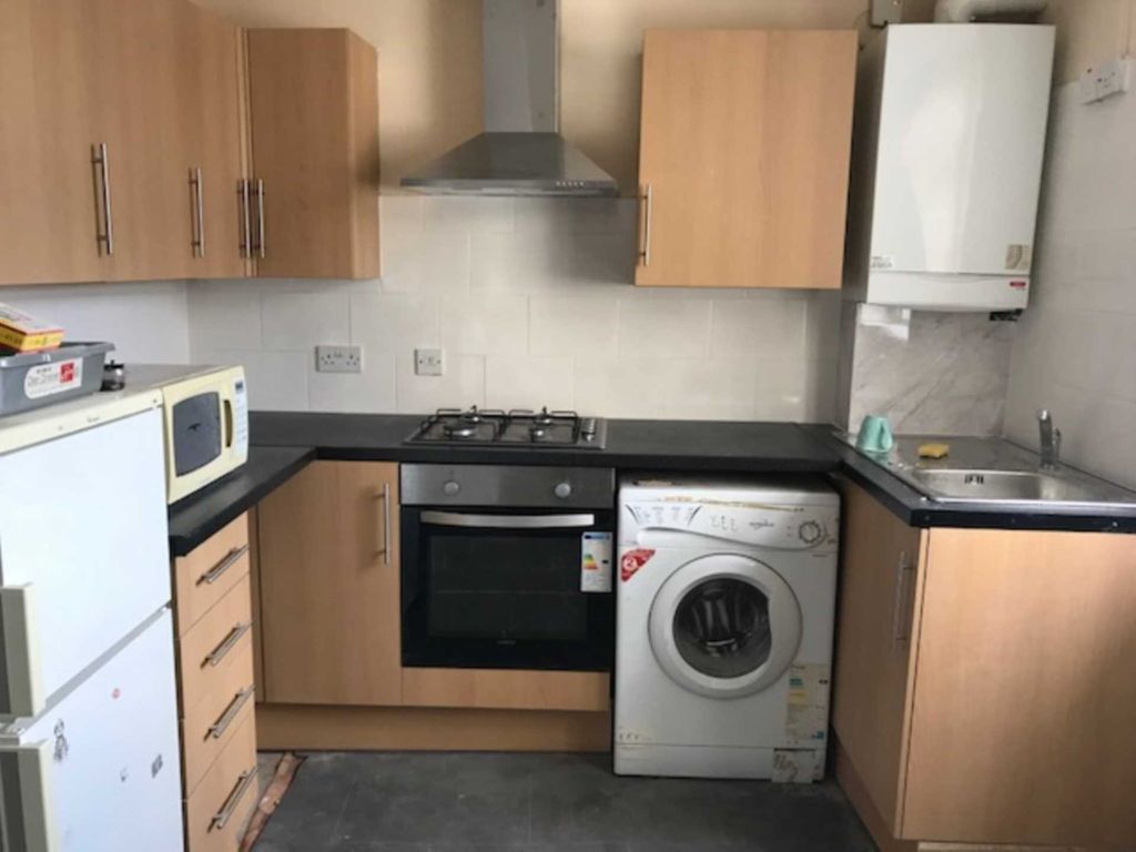 Property photo 1 of 3